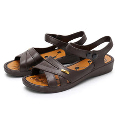 Women's PVC Flat Sandals with Horseshoe Metal