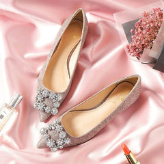 Rhinestone Pearl Punte Punte Plact Shot Flat Show da donna con paillettes di cristalli a bocca bassa