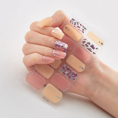 High-quality nail stickers fully pasted 3D hot stamping laser nail polish film stickers fashionable nail stickers.