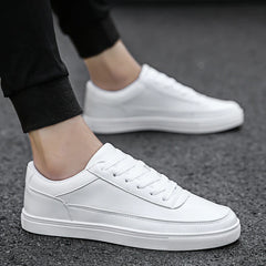 Zapatillas de moda blanca para hombres zapatos de verano nuevos zapatillas hombre chaussure homme
