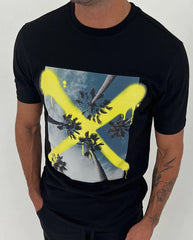 Round neck Hawaiian style printed Slim Fit T-Shirt