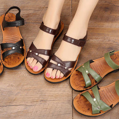 Women's PVC Flat Sandals with Horseshoe Metal