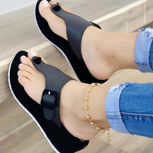 Sandali da donna kantaixin scarpe estate spiaggia piattaforma clip di piedi cinturino in pelle in pelle femmina donne casual scarpe da spiaggia pantofole