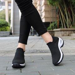 Women's Black Platform Wedge Running Shoes