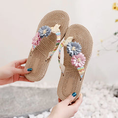 Trendy Floral Pinch Flip Flops