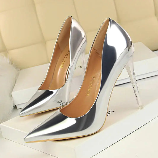 Fashion Metal Heel Niedrig geschnittene obere spitzs-Zehne Pumpen Dünne High Heels Frauenschuhe