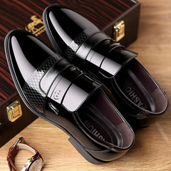 Men's Low-Cut Patent Leather Shoes British Bright Surface Single Shoes Large Size Men's Formal Casual Leather Shoes