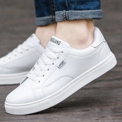 Herren White Fashion Board Sneakers Neue Sommerschuhe Zapatillas Hombre Chaussure Homme