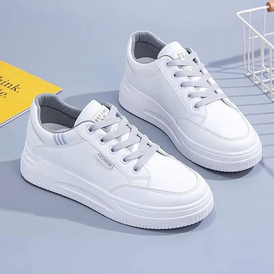 Petites chaussures blanches Chaussures décontractées pour femmes chaussures de sport