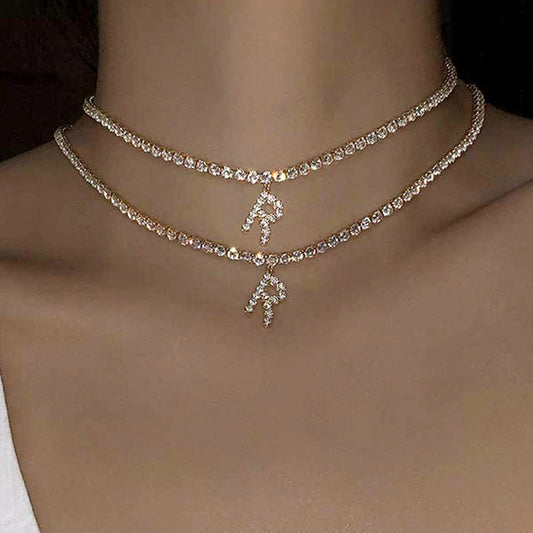 Collier de la chaîne de tennis de tour de cou initial de 14 carats en or 14 carats