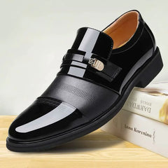 Zapatos casuales formales de hombres