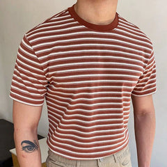 T-shirt a maniche corte a maglia da uomo con tessuto di lana a strisce rossa S